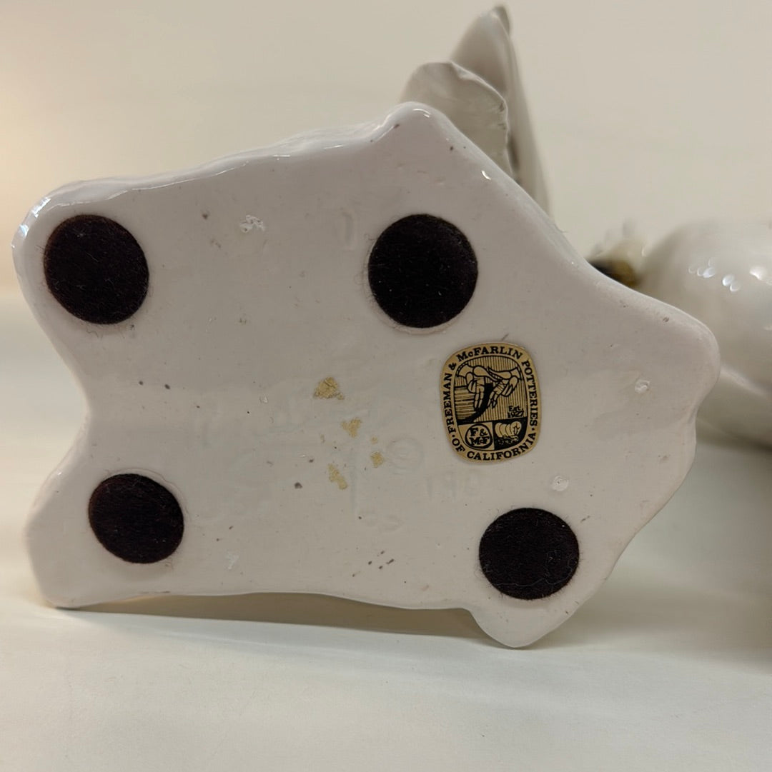 Vintage pair of Freeman & McFarlin Ceramic Parrots