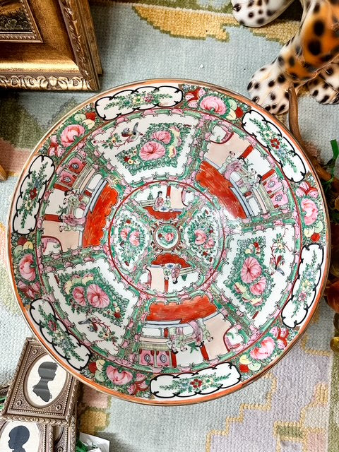 Famille Rose Medallion Bowl