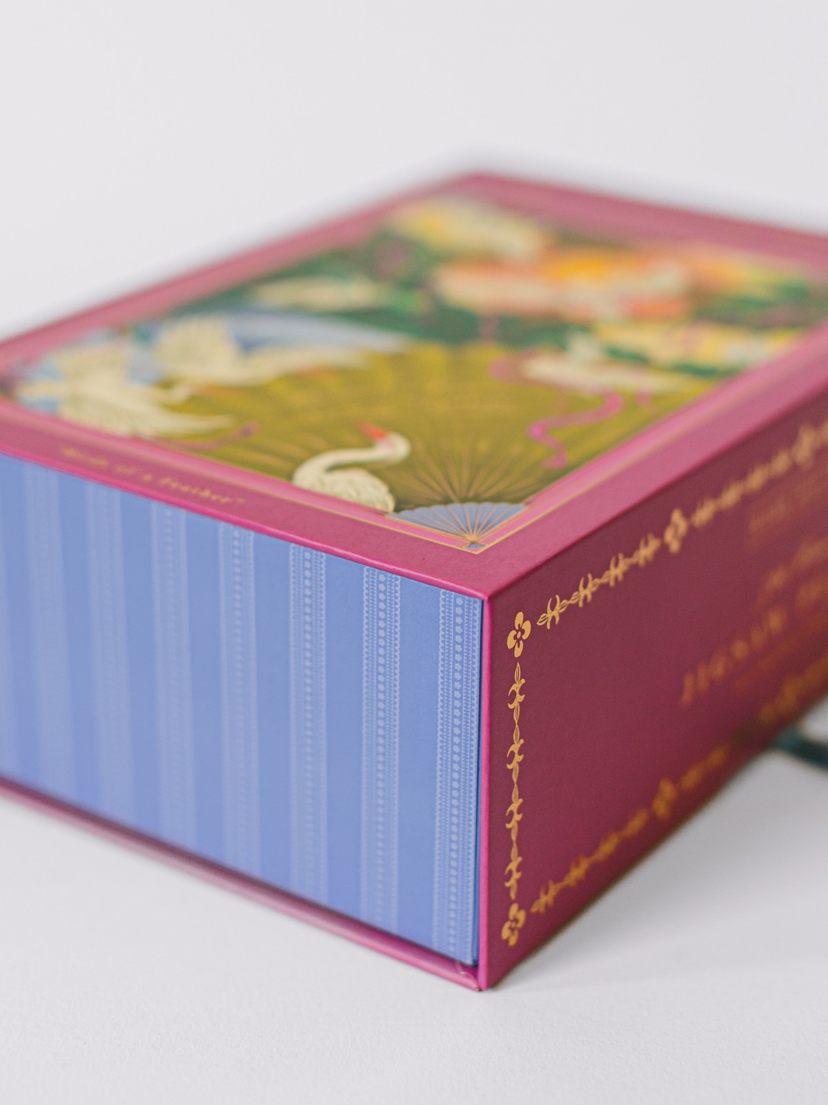 Birds of a Feather 500-Piece Puzzle
