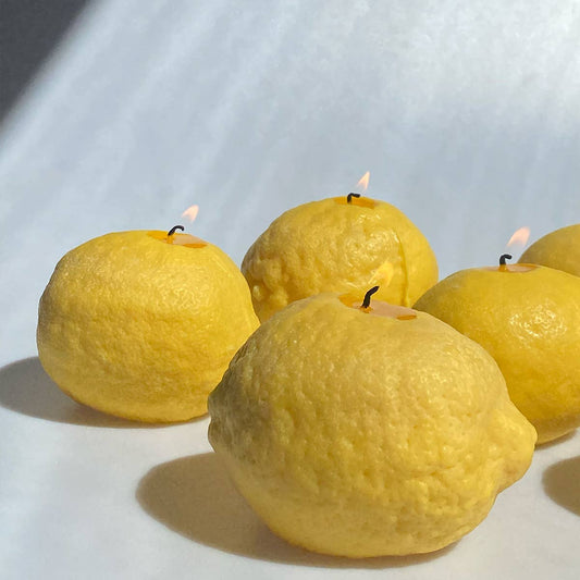 Large Lemon Candle: Lemon / Citrus Peel / 6 Pack of Lemons