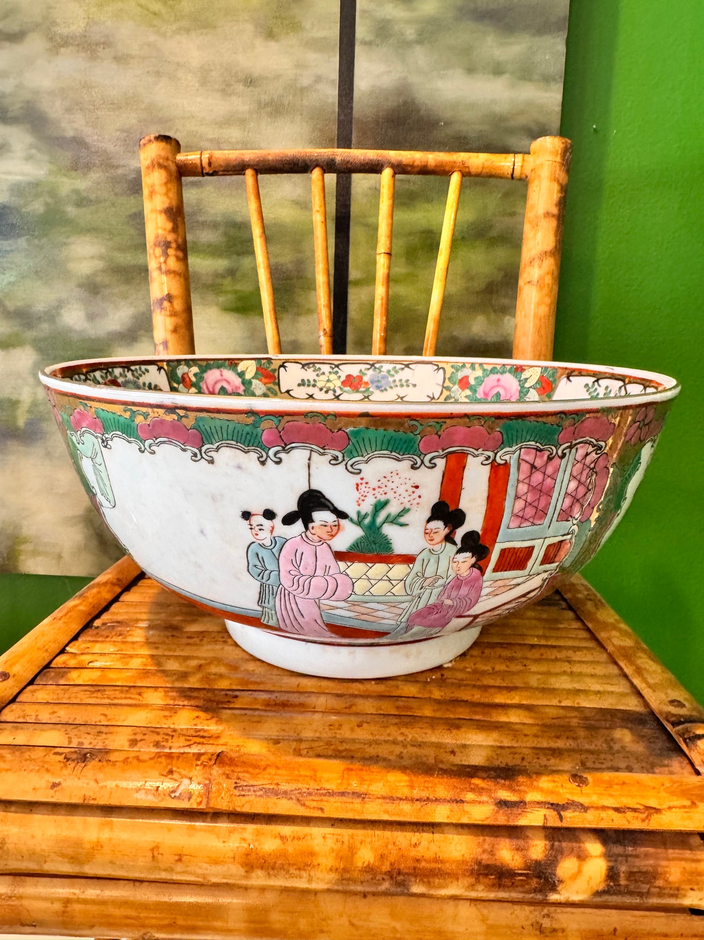 Vintage Famille Rose Bowl