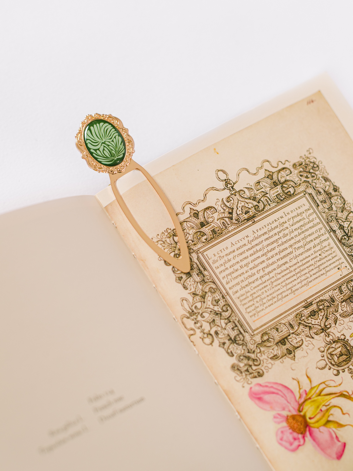 Mosaic Botanical Green Metal Clip Bookmark