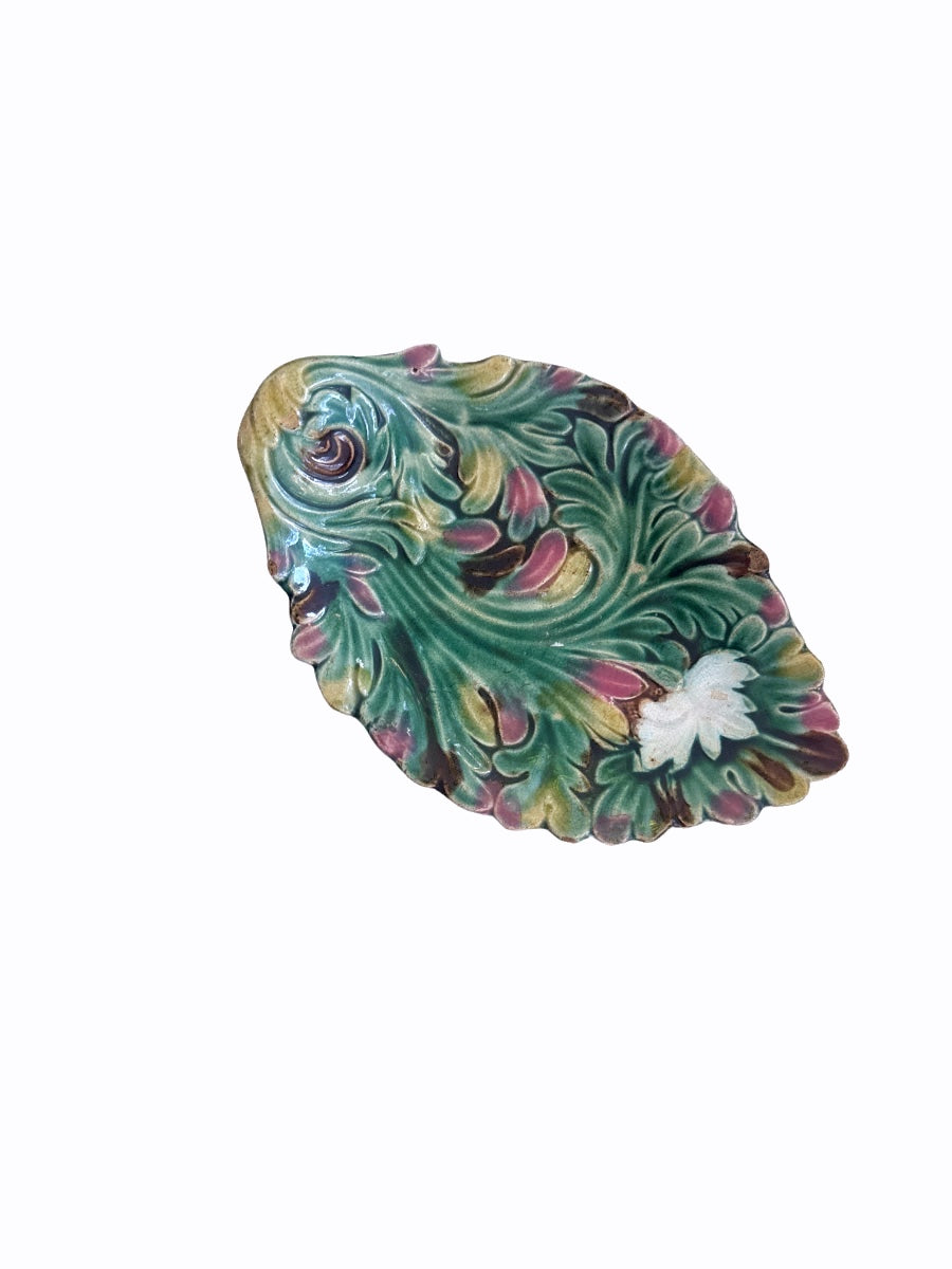 Antique Lithgow Pottery Majolica Leaf-Shaped Dish