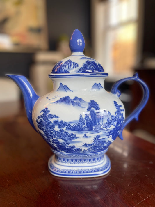 Vintage Bombay Collection Blue and White Chinoiserie Teapot